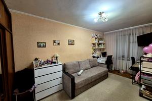 квартира за адресою Олександри Бурбело вул. (Писарєва), 3