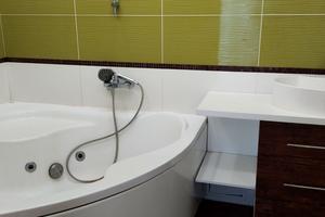 будинок за адресою Революції Гідності вул. (Революції)