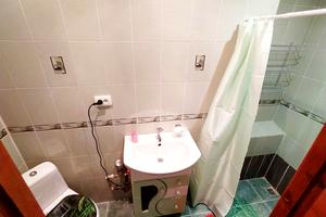 квартира за адресою Холодна вул., 92