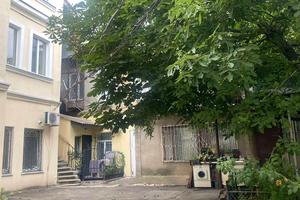 квартира по адресу Льва Толстого ул., 4