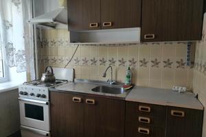 квартира по адресу Строителей ул., 8