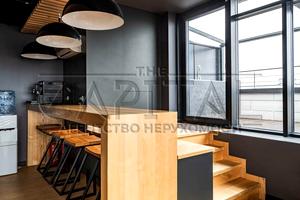 комерційна за адресою Антоновича вул. (Горького), 74