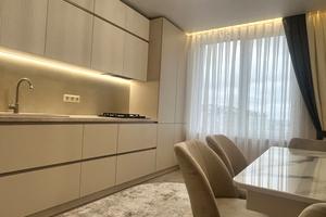 квартира за адресою Степана Бандери вул., 56