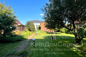 будинок за адресою с. Осещина, 2 Садова, 1
