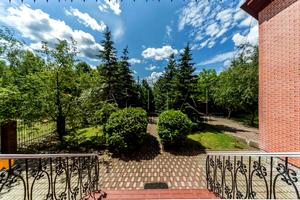 будинок за адресою Дачна вул.