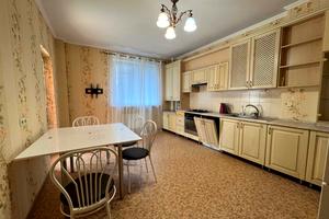 квартира за адресою Полігонна вул. (Погребняка), 10-Б