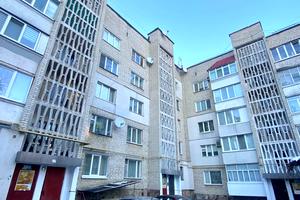 квартира за адресою Миколи Міхновського вул., 10/1