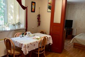 будинок за адресою Суворова, 5