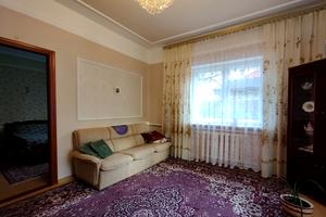 будинок за адресою Композиторів вул.