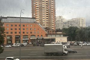 комерційна за адресою Лесі Українки бульв., 23Б