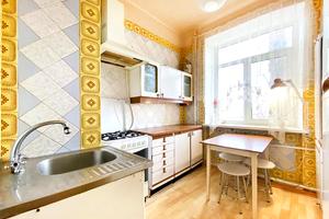 квартира по адресу Радистов ул., 10