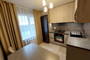 квартира за адресою Янтарна вул., 75