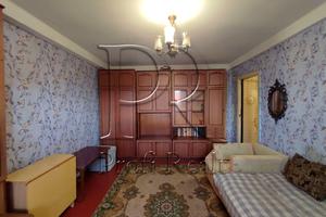 квартира за адресою Братиславська вул., 38