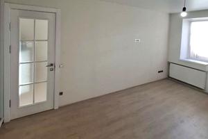 квартира за адресою Соборна вул. (50 років Жовтня), 111