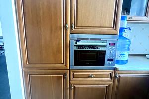 коммерческая по адресу Михаила Грушевского ул., 16