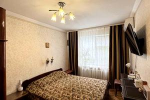 квартира за адресою Великотирнівська вул., 16