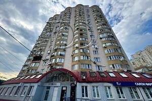комерційна за адресою Дніпровська набережна вул., 25