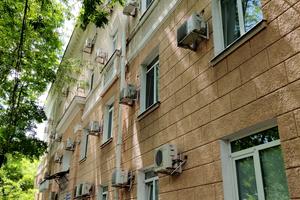 комерційна за адресою Мечникова, 32