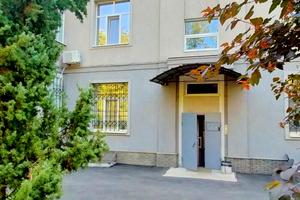 квартира за адресою Лазаряна вул., 1