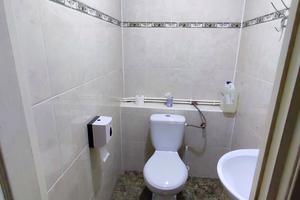 коммерческая по адресу Кловский спуск, 7a