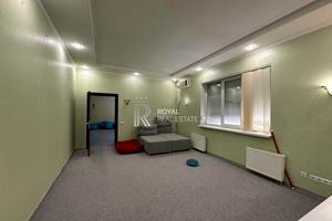 коммерческая по адресу Приречная ул., 28