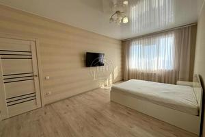 квартира за адресою Середньофонтанська вул., 35