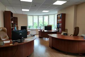 комерційна за адресою Харківське шосе, 152