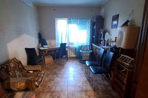 будинок за адресою Карнавальна вул., 98