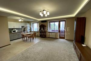 квартира за адресою Олексіївська вул., 11