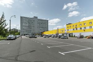 коммерческая по адресу Героїв Космосу ул., 4