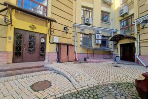 квартира по адресу Воздвиженская ул., 28-30