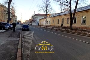 комерційна за адресою Княжа вул. (Кирпоноса), 3
