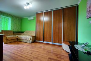 квартира за адресою Чехова вул., 56