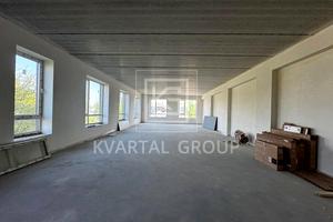 комерційна за адресою Центральна вул. (Чапаєва), 65