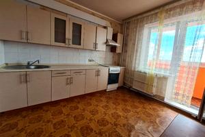 квартира по адресу Ревуцкого ул., 42-А