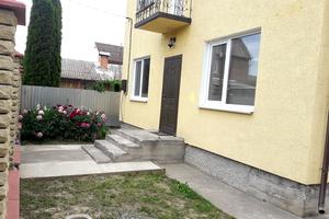 будинок за адресою Кедрова
