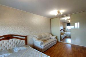квартира за адресою Смірнова, 2