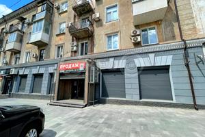 комерційна за адресою Комерційна вул. (Янова), 3