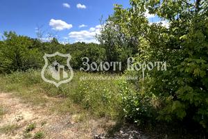 участок по адресу Капустяна, 1