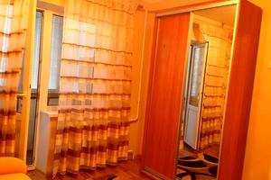 квартира за адресою Йорданська вул. (Лайоша Гавро), 4