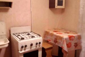 квартира за адресою Макарова вул. (Більшовицька), 1-А