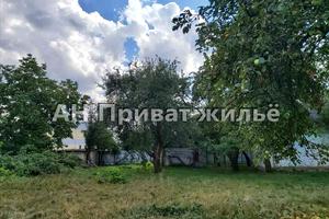 ділянка за адресою Центральна, 1
