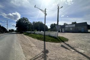 комерційна за адресою Радянська, 5