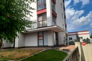 комерційна за адресою Бастіонна, 1