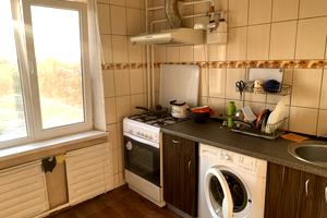 квартира за адресою Академіка Александрова вул., 5