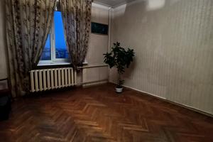 квартира за адресою Дзержинского, 33