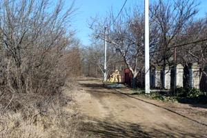 участок по адресу с. Дачное, Пшенична