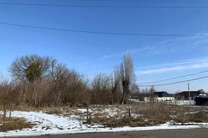 участок по адресу Центральна
