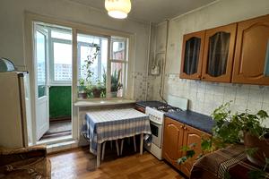 квартира за адресою Володимира Івасюка вул., 30