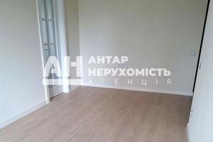 квартира за адресою Соборна вул. (50 років Жовтня), 11
